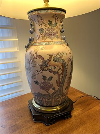 Chinoiserie Famille Rose Ceramic Lamp