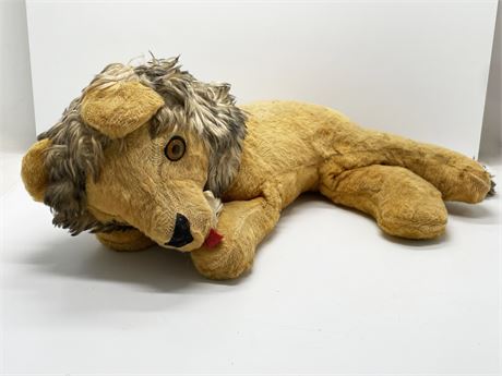 Mohair Lion