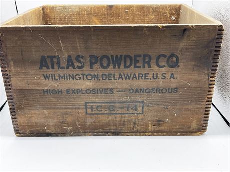 Atlas Powder Box