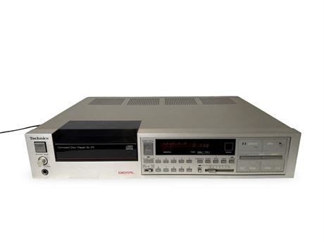 Technics SL-P8 Compact Disc Player - Parts Only