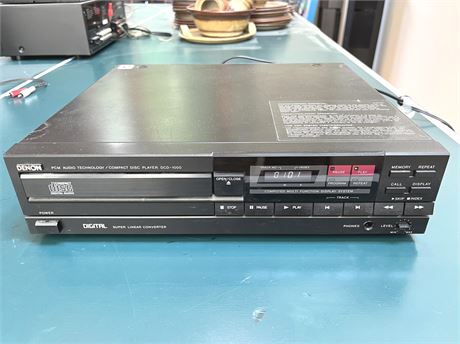 DENON DCD-1000 Compact Disc Player