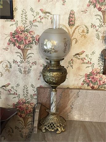 Tall Gone With the Wind Lamp
