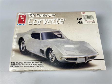 SEALED AMT '69 Chevrolet Corvette