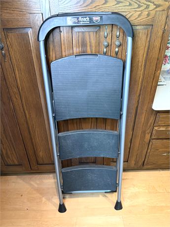 Easy Reach Pro Series 3-Step Folding Step Stool