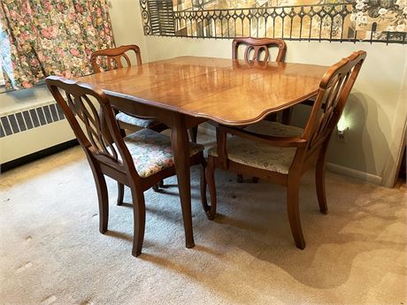 Double Drop Leaf Table
