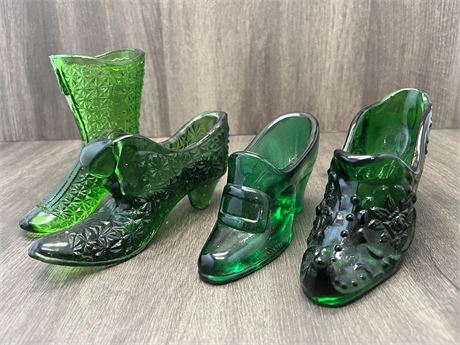 Four (4) Fenton Glass Shoes/Boot