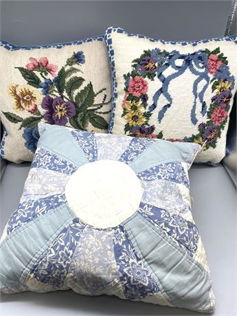 Decorative Pillows Lot 2