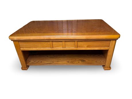 Oak Lift Top Coffee Table