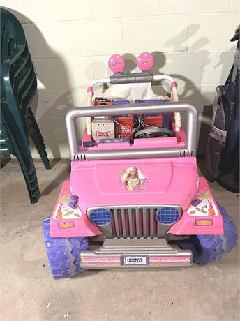 Barbie 4x4 Jeep Power Wheels