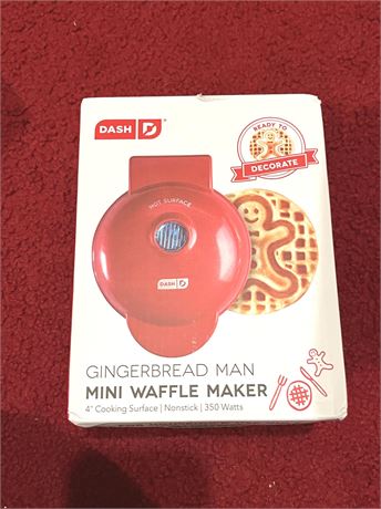 Dash Gingerbread Man Mini Waffle Maker