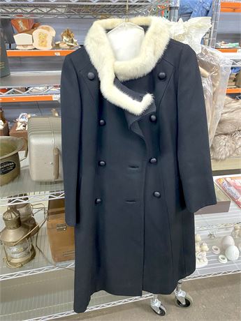 1960s Stegari Fur Collar Winter Women's Coat