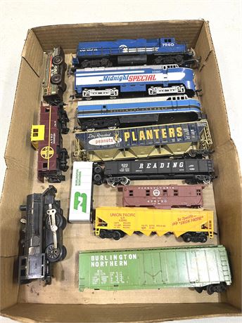 HO Scale Train Cars