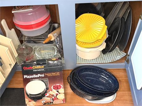 Kitchen Cupboards Lot 2