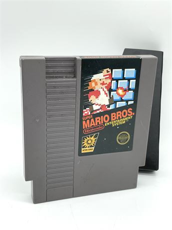 Nintendo NES Super Mario Bros. Game