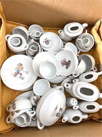 Porcelain Children's Tea Sets