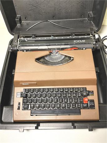 1970s Sears Scholar Portable Electric Typewriter