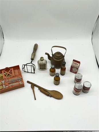Woodware, Advertising and Tools