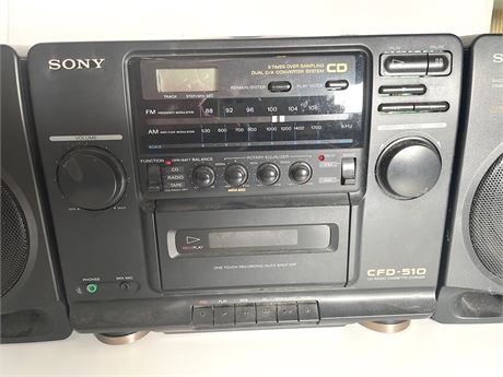 SONY CD Radio Cassette Corder Boombox