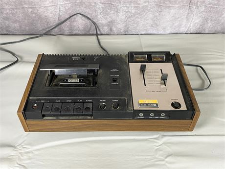 Vintage Akai CS-35D Stereo Cassette Deck