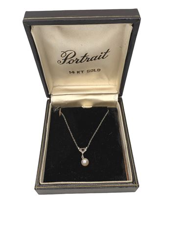 14kt White Gold Necklace with Pearl
